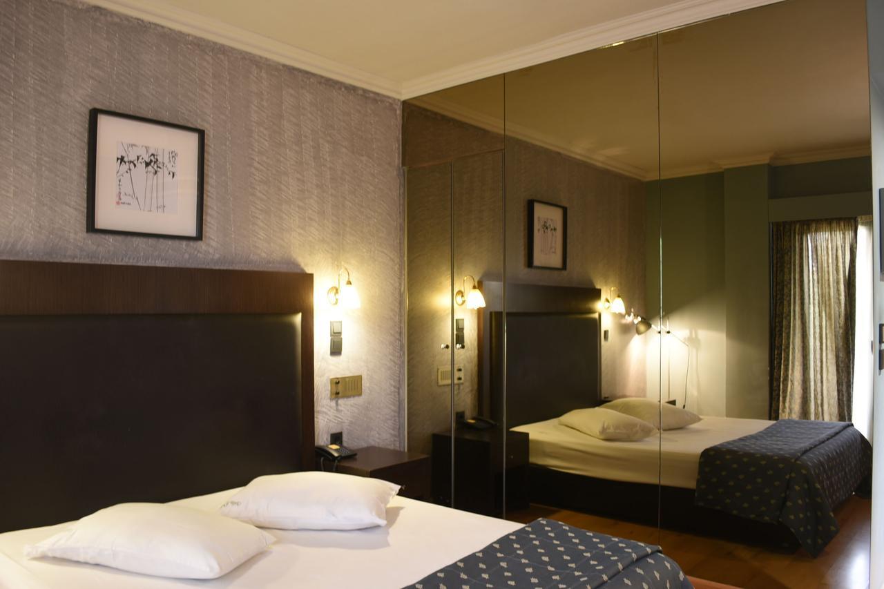 Villa Orion Hotel Athens Ngoại thất bức ảnh