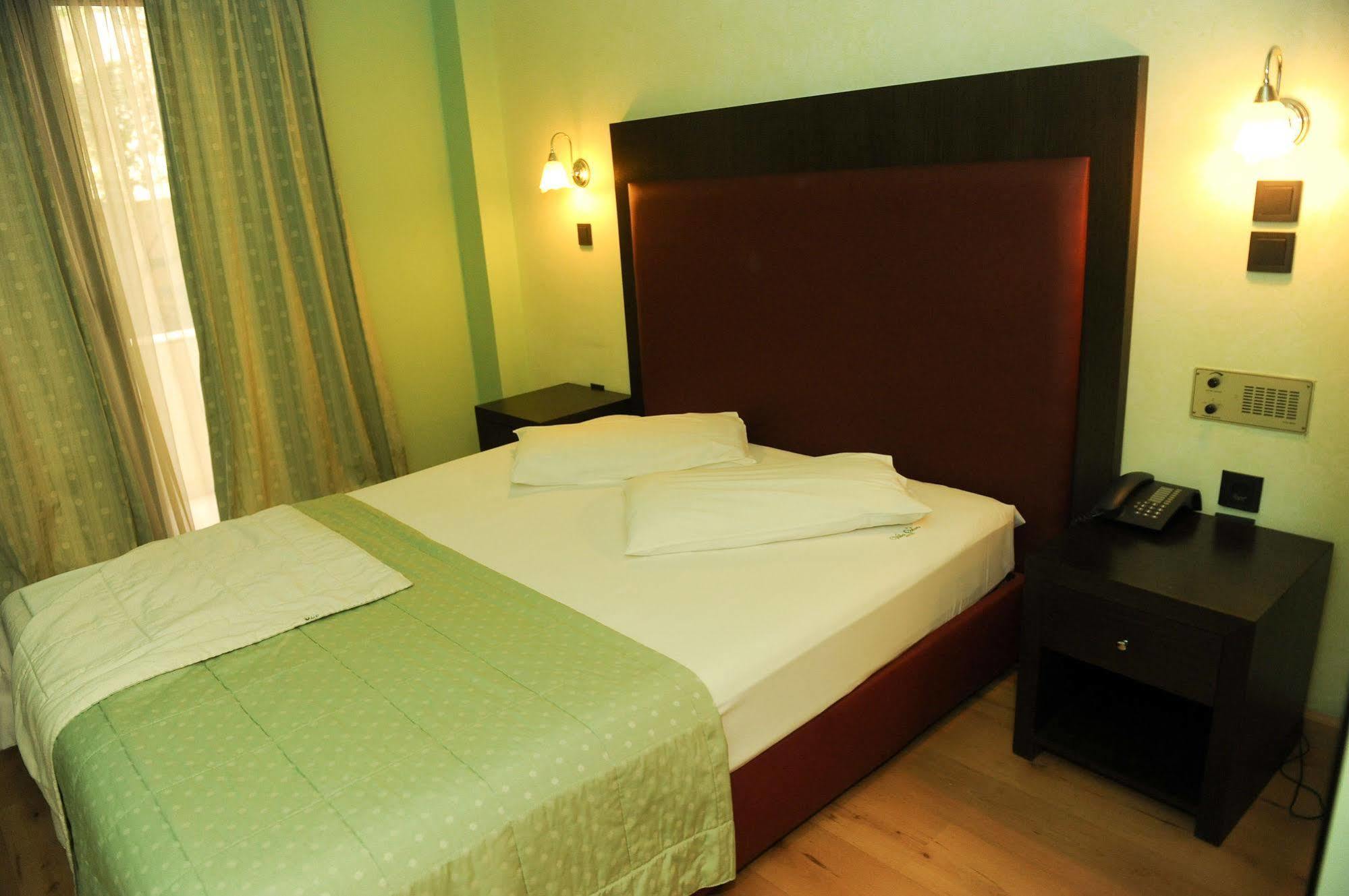 Villa Orion Hotel Athens Ngoại thất bức ảnh