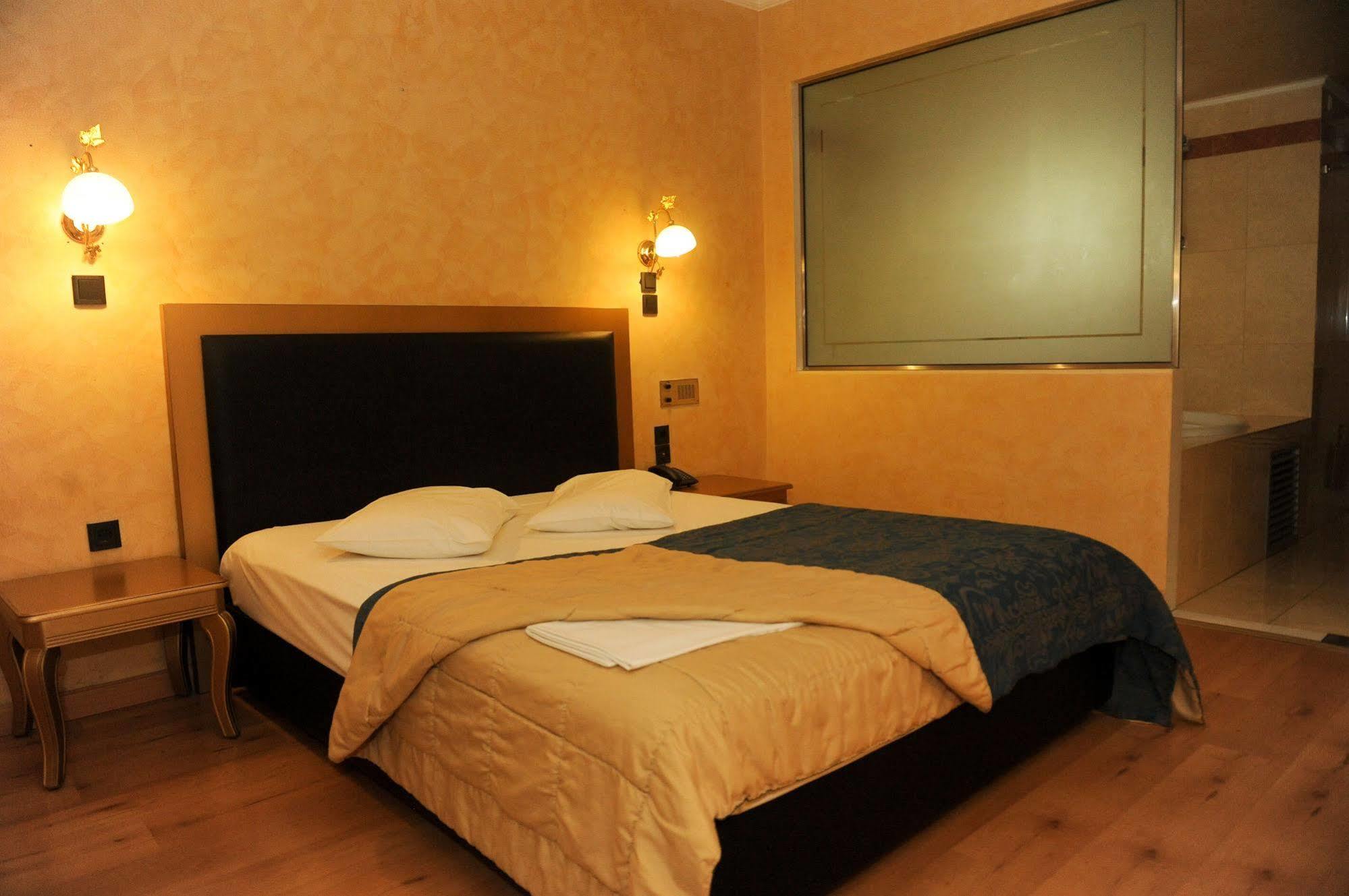 Villa Orion Hotel Athens Ngoại thất bức ảnh
